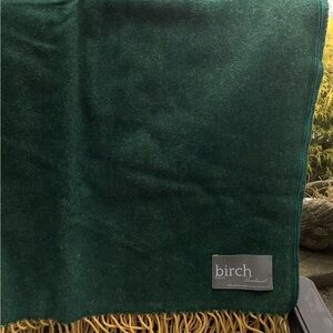 New green and gold lambswool throw
